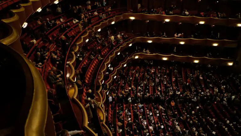opera 1757015124