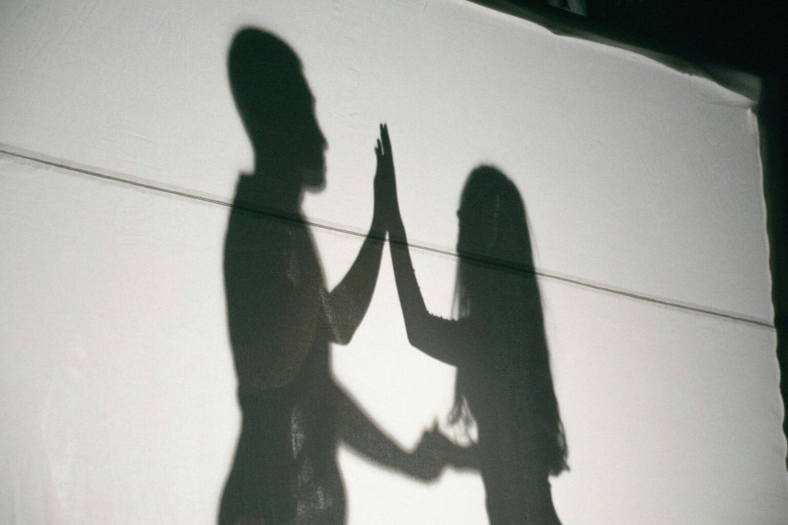 Sign Language on Stage: Visual Rhythm, Syntax & Deaf Co-Authorship ...