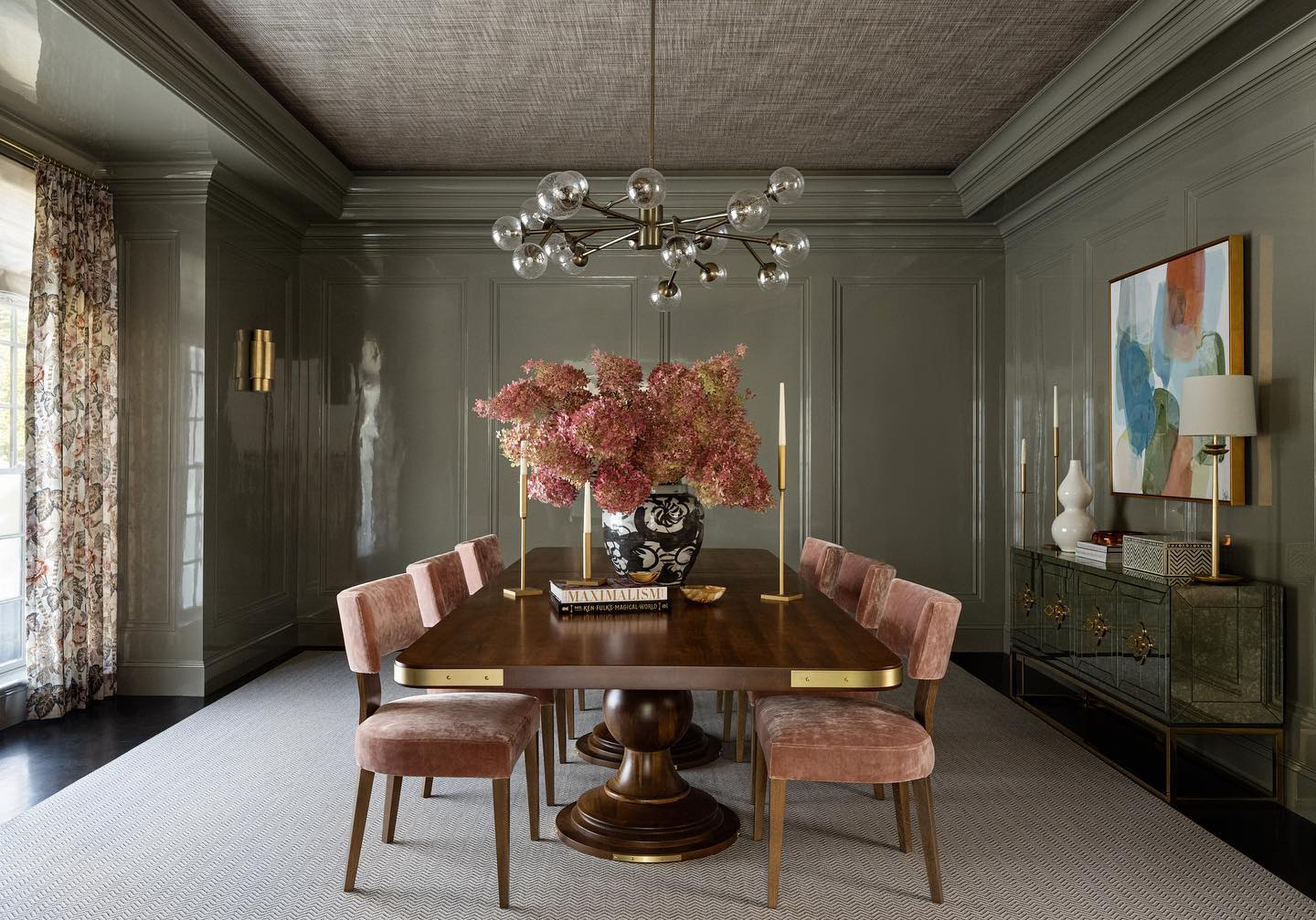 formal dining room decor