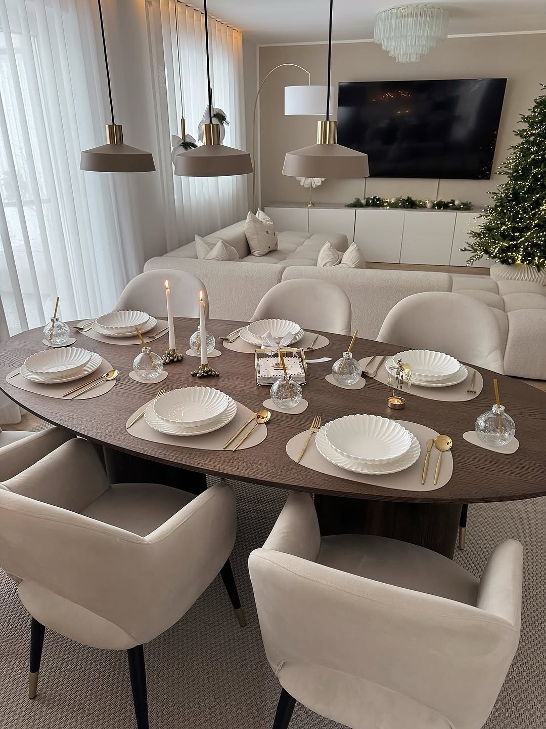 modern dining room decor