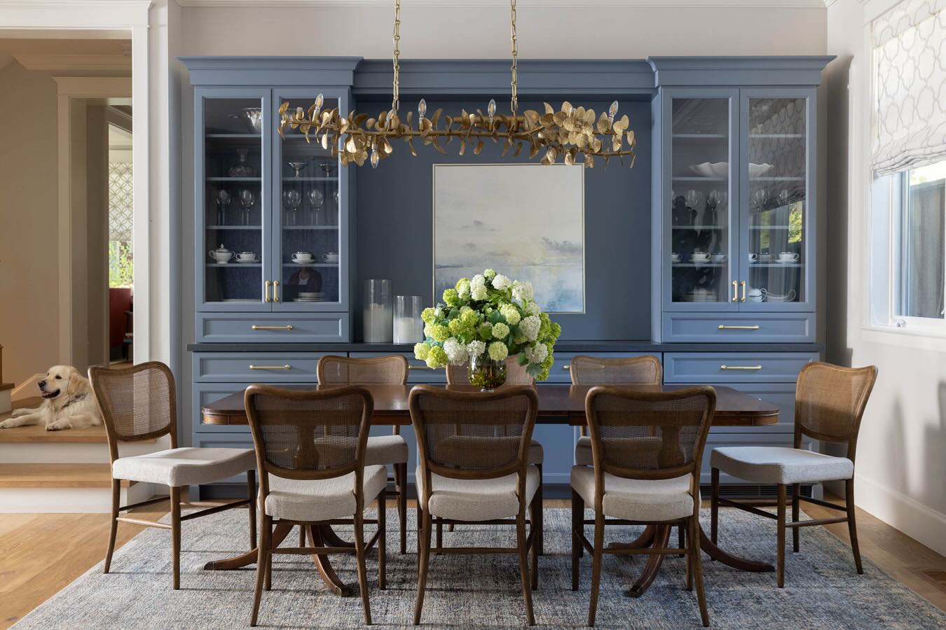 blue dining room decor