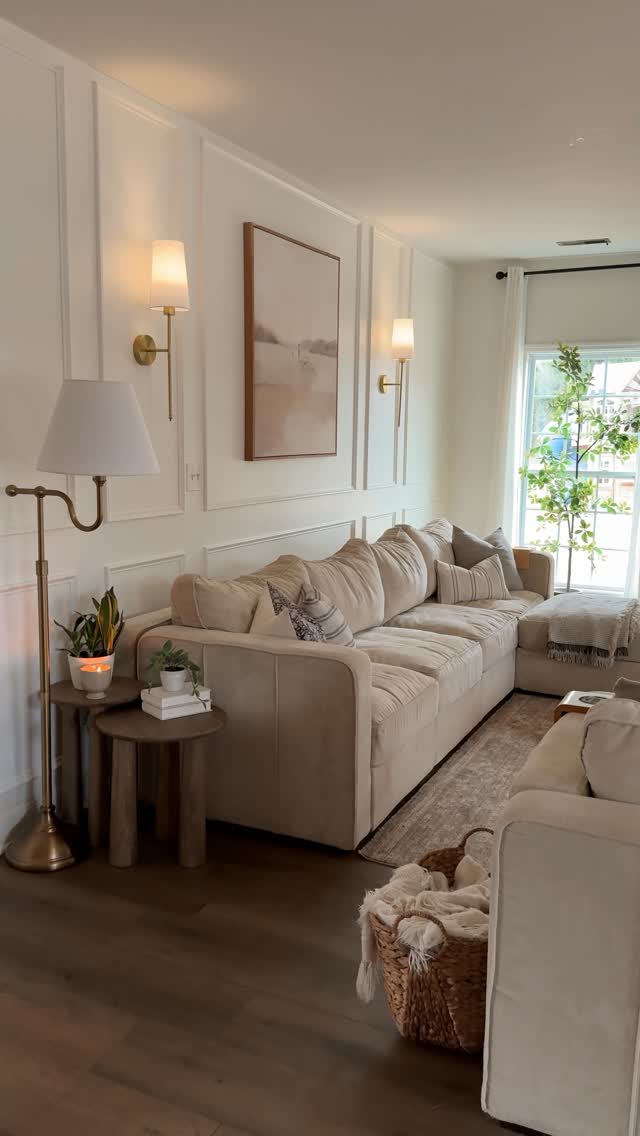 21 Apartment Wall Decor Ideas To Instantly Upgrade Your Space (With 21 Stunning Images) 1 apartment wall decor