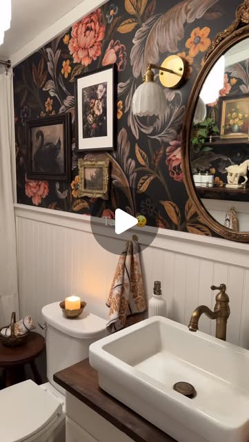 thrifted bathroom decor