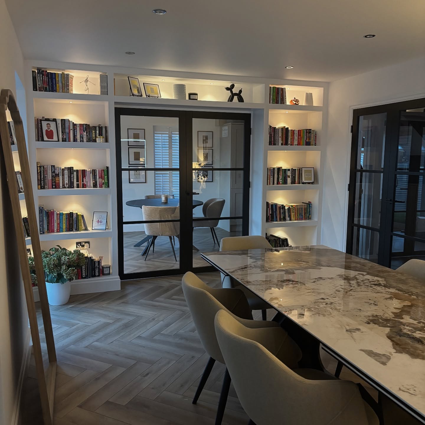 dining room shelving decor