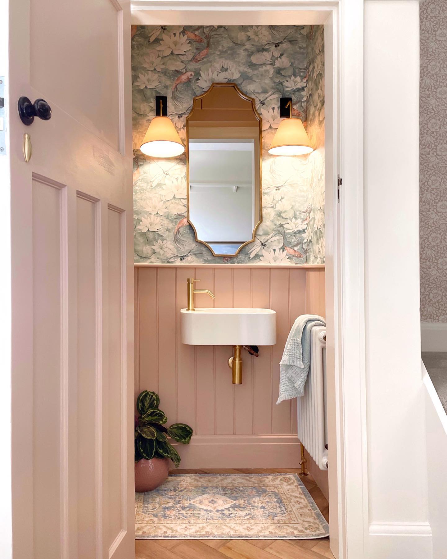 pink bathroom decor