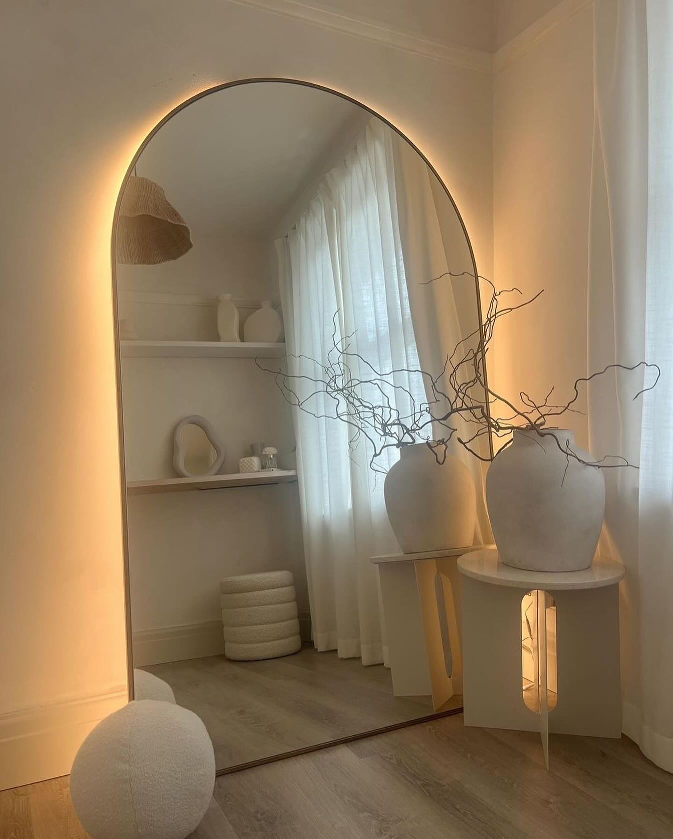 bedroom mirror ideas