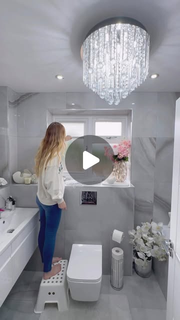 bathroom window decor