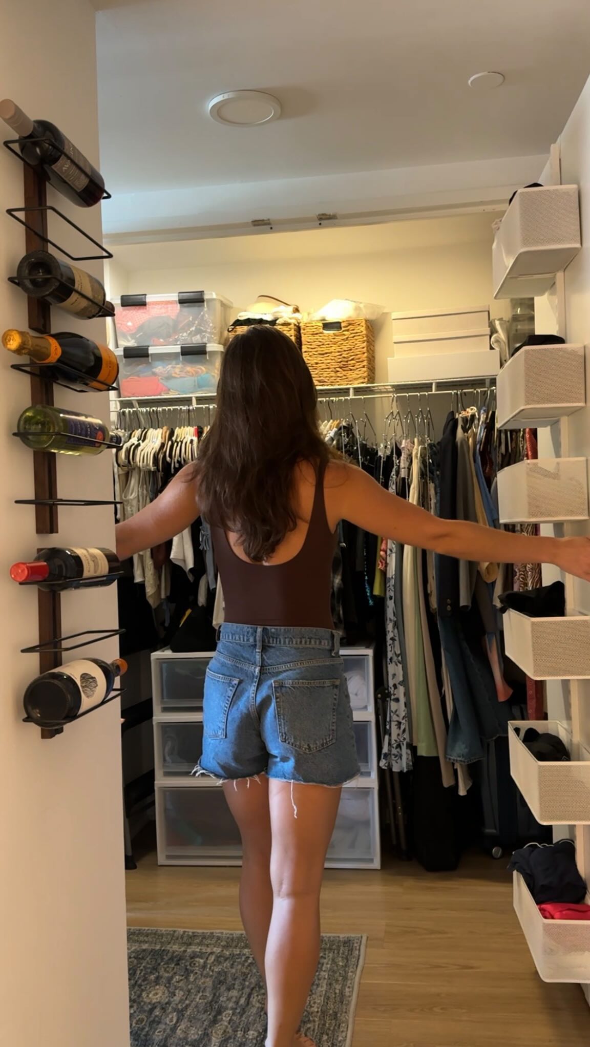 22 Smart Apartment Organization Ideas With 22 Inspiring Images For A Clutter-Free Home 2 apartment organization ideas