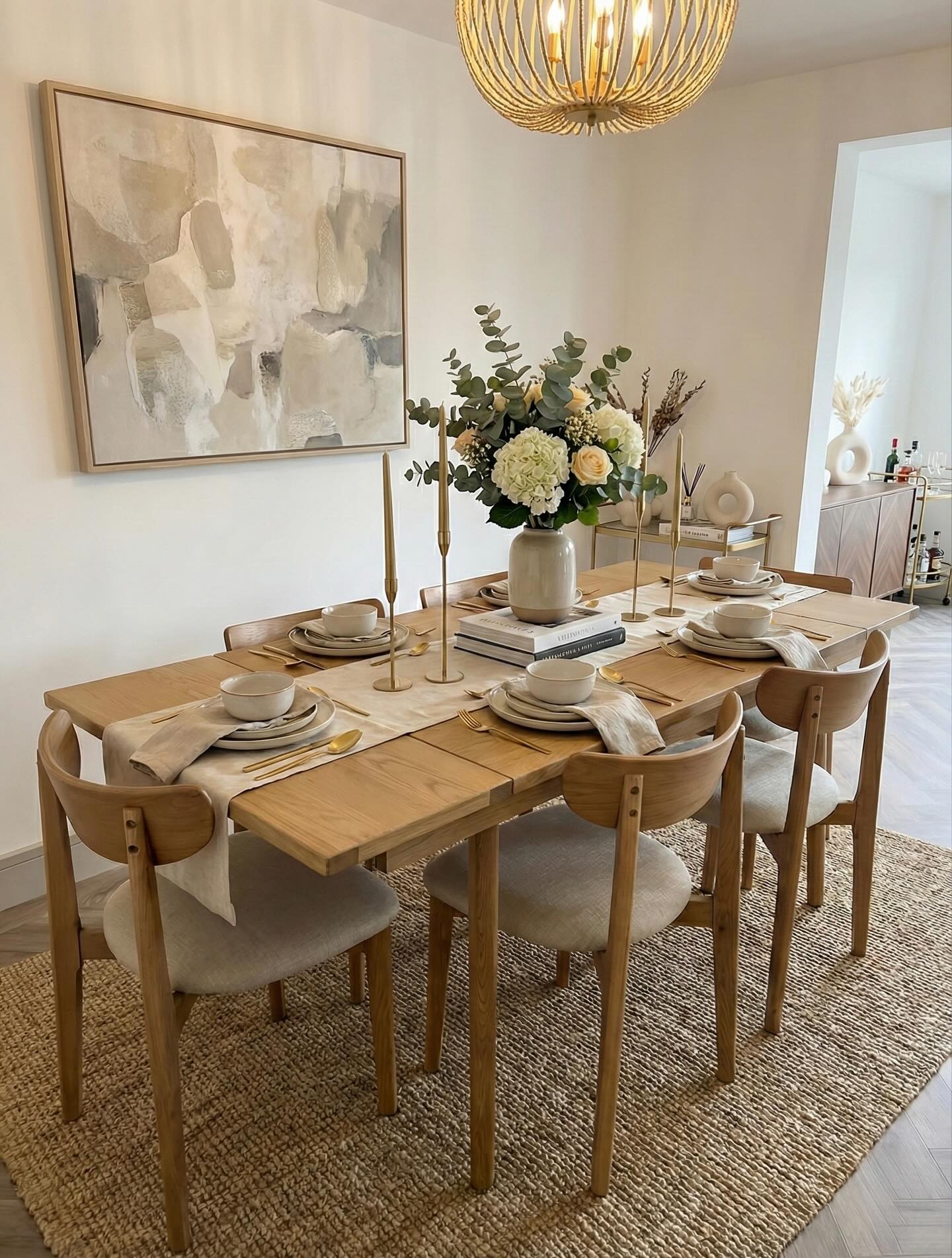 everyday table setting
