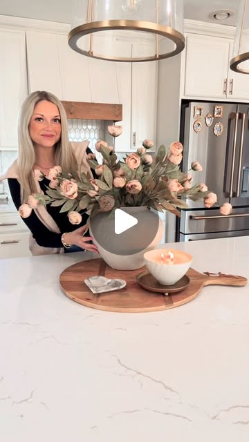 28 Dining Table Centerpiece Ideas: 28 Inspiring Images For A Stylish Home 18 dining table centerpiece ideas