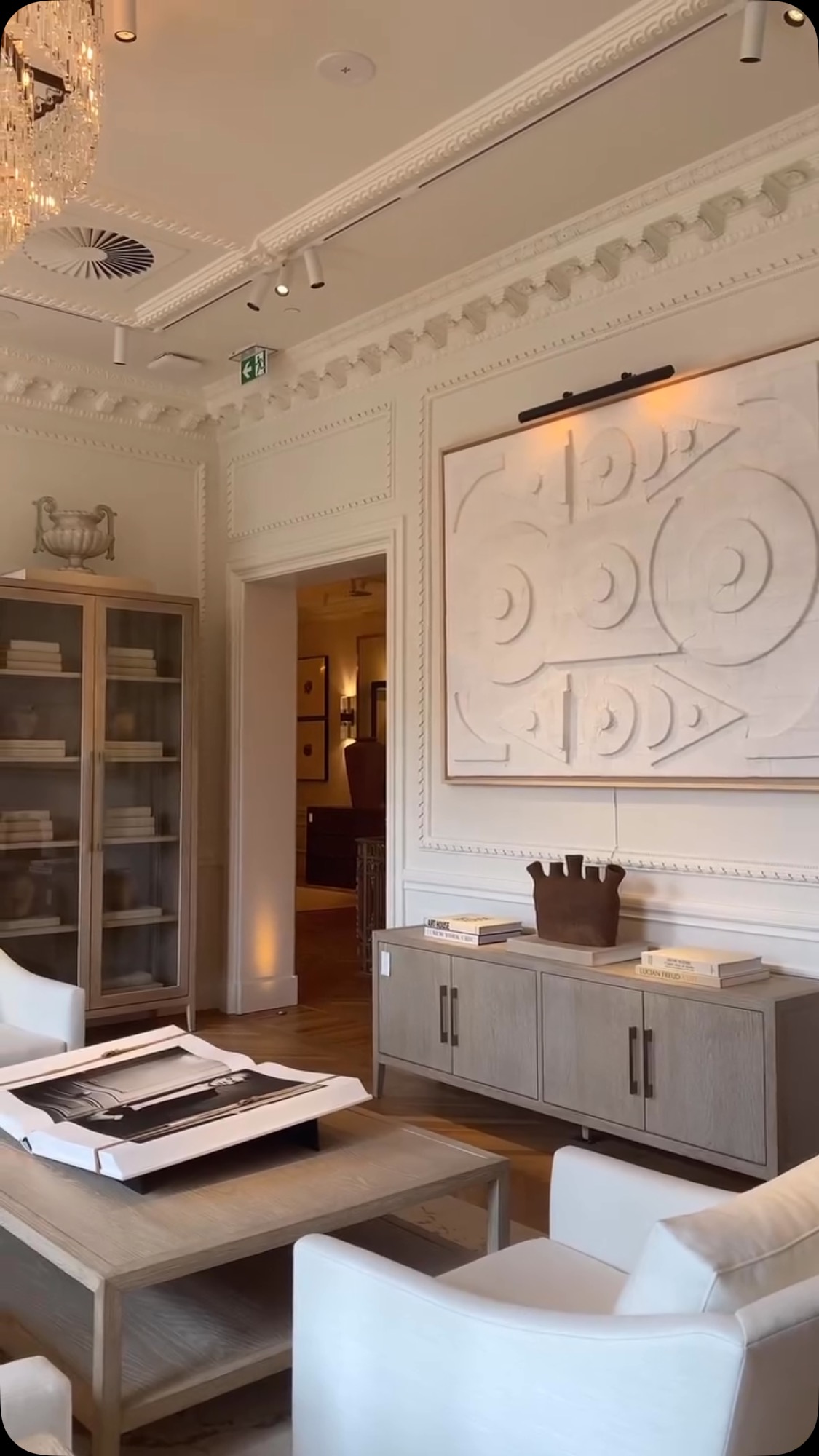 parisian apartment decor