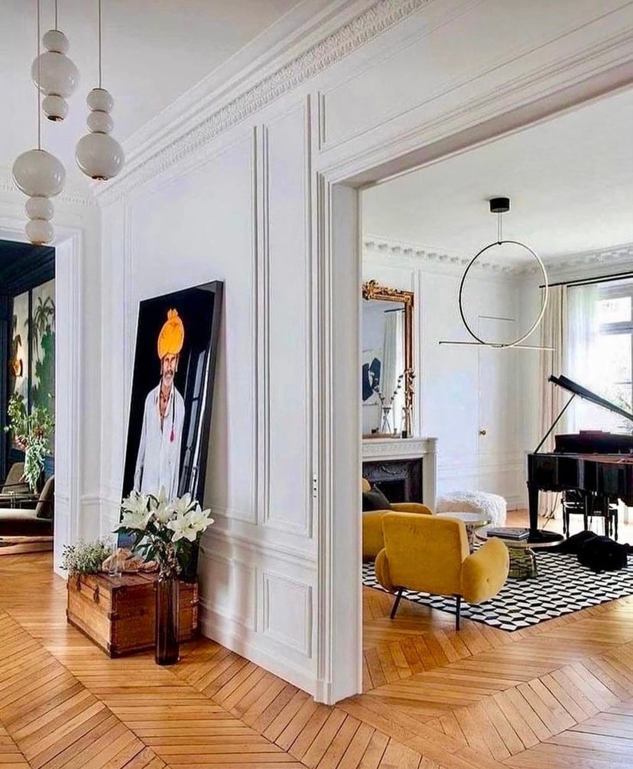 chic apartment decor