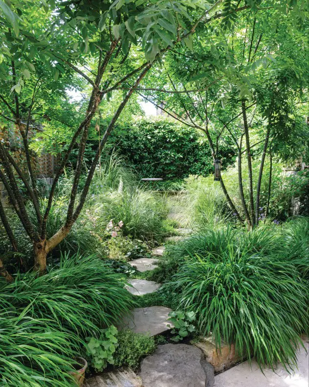 bee friendly garden ideas