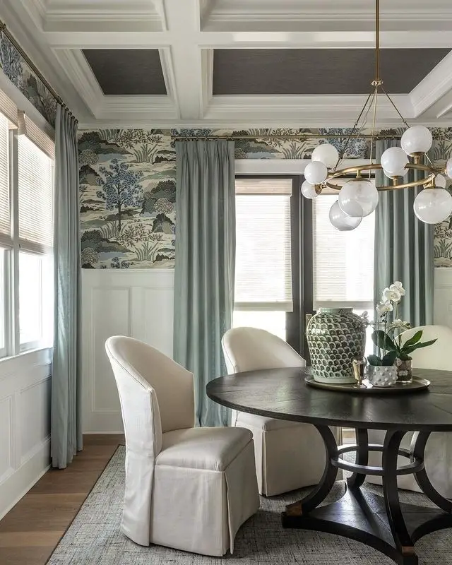 formal dining room decor