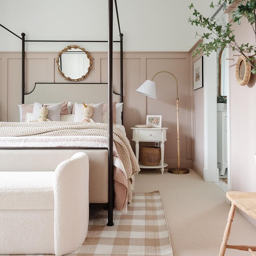 blush bedroom decor