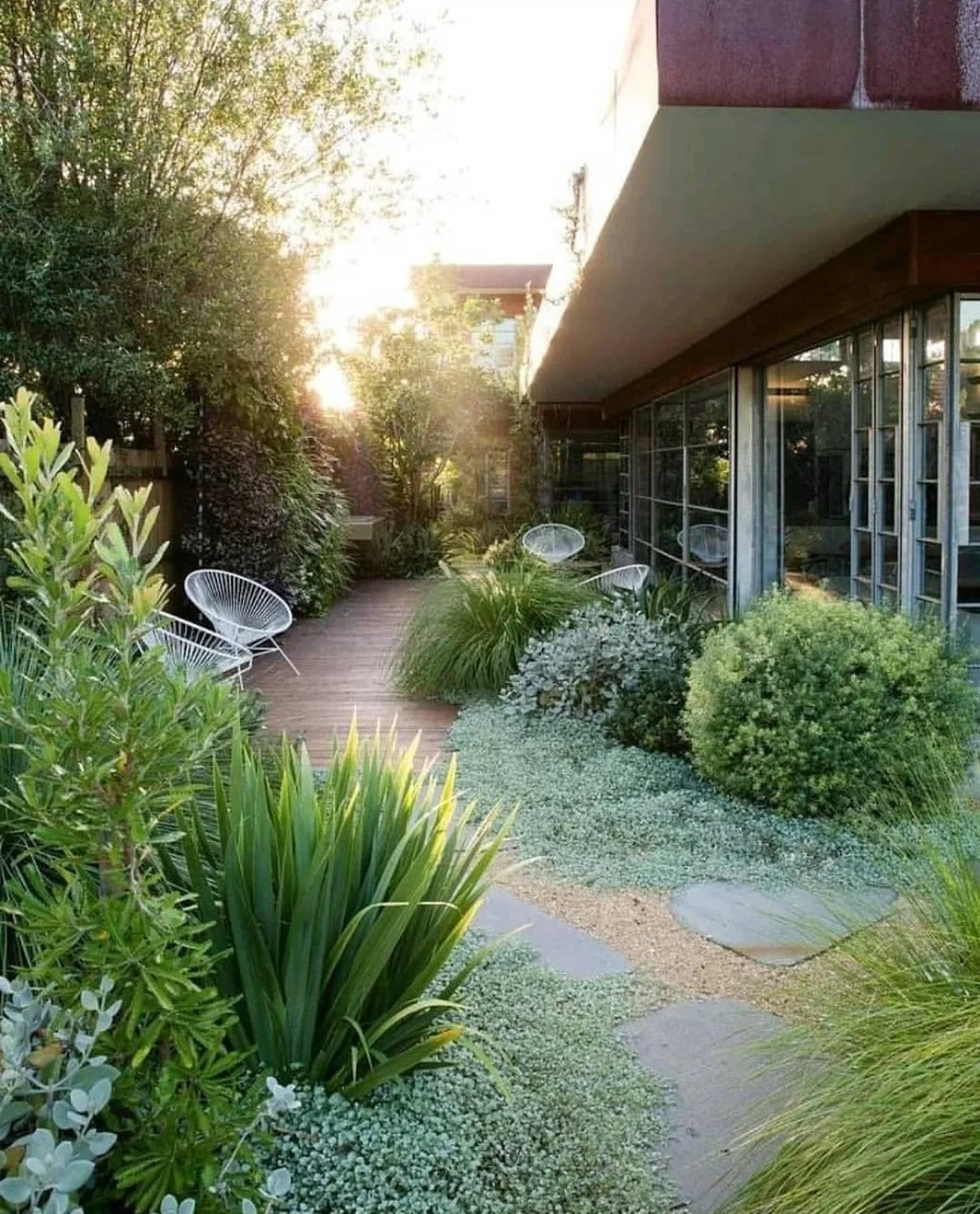 courtyard garden ideas