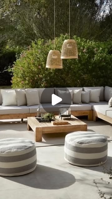 outdoor lounge garden