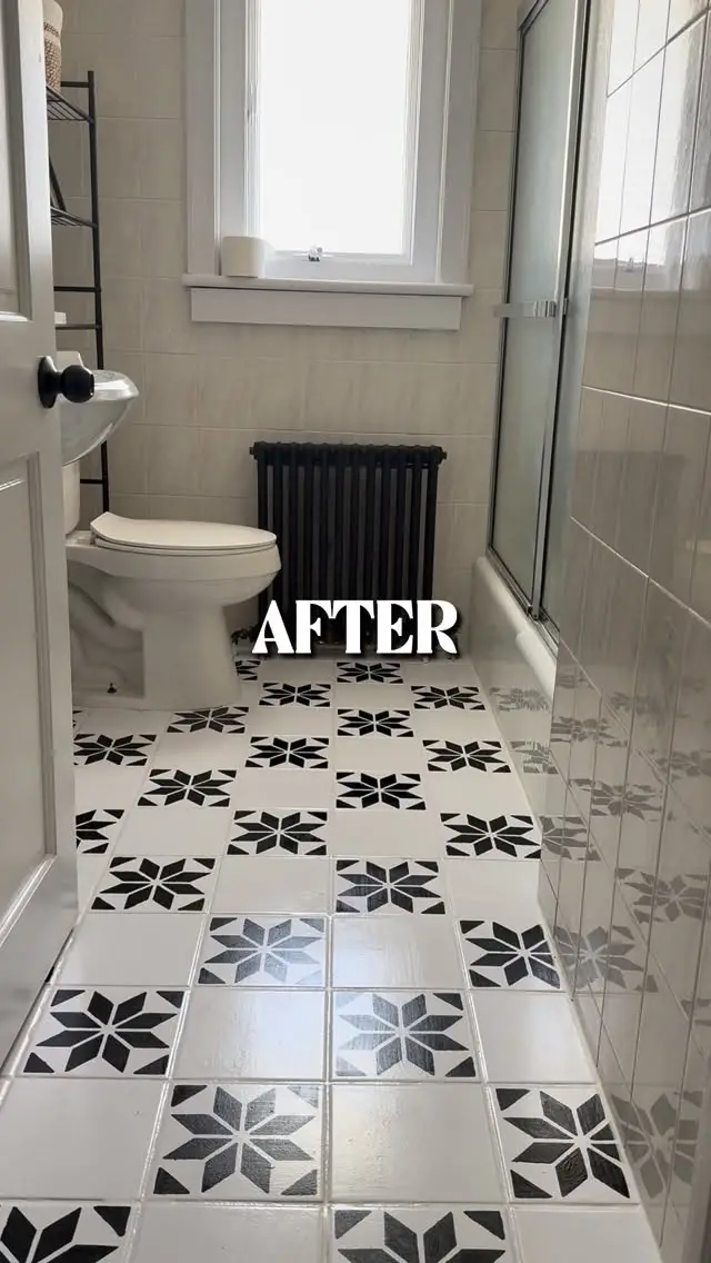 black and white bathroom