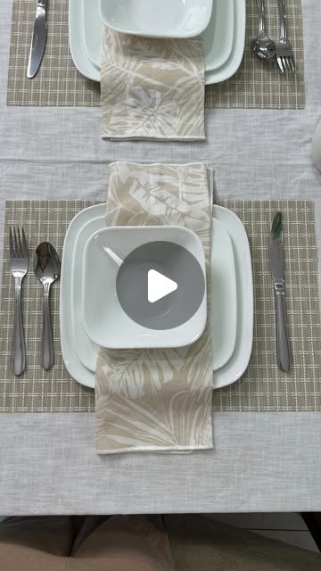 everyday table setting