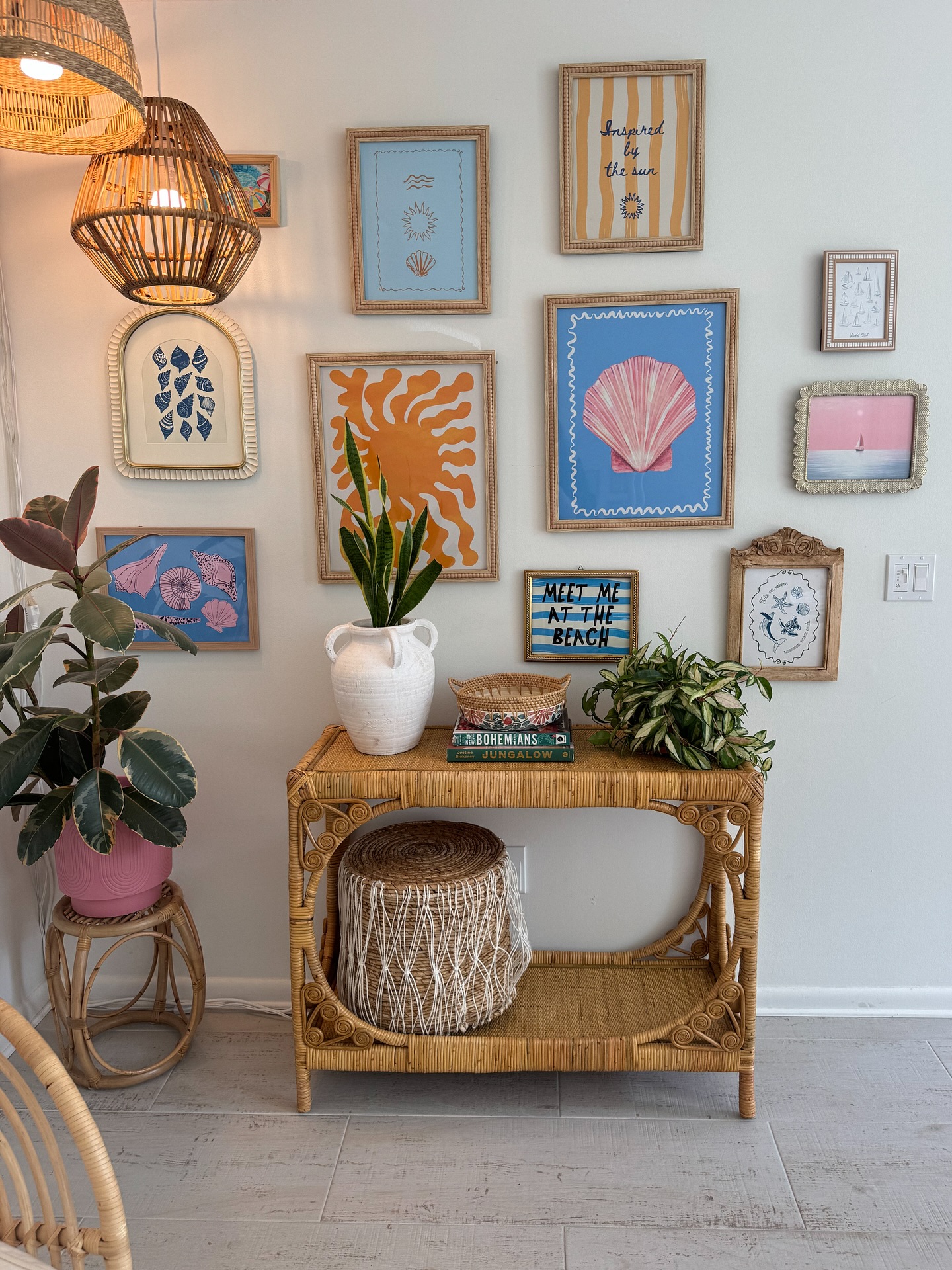 coastal apartment decor