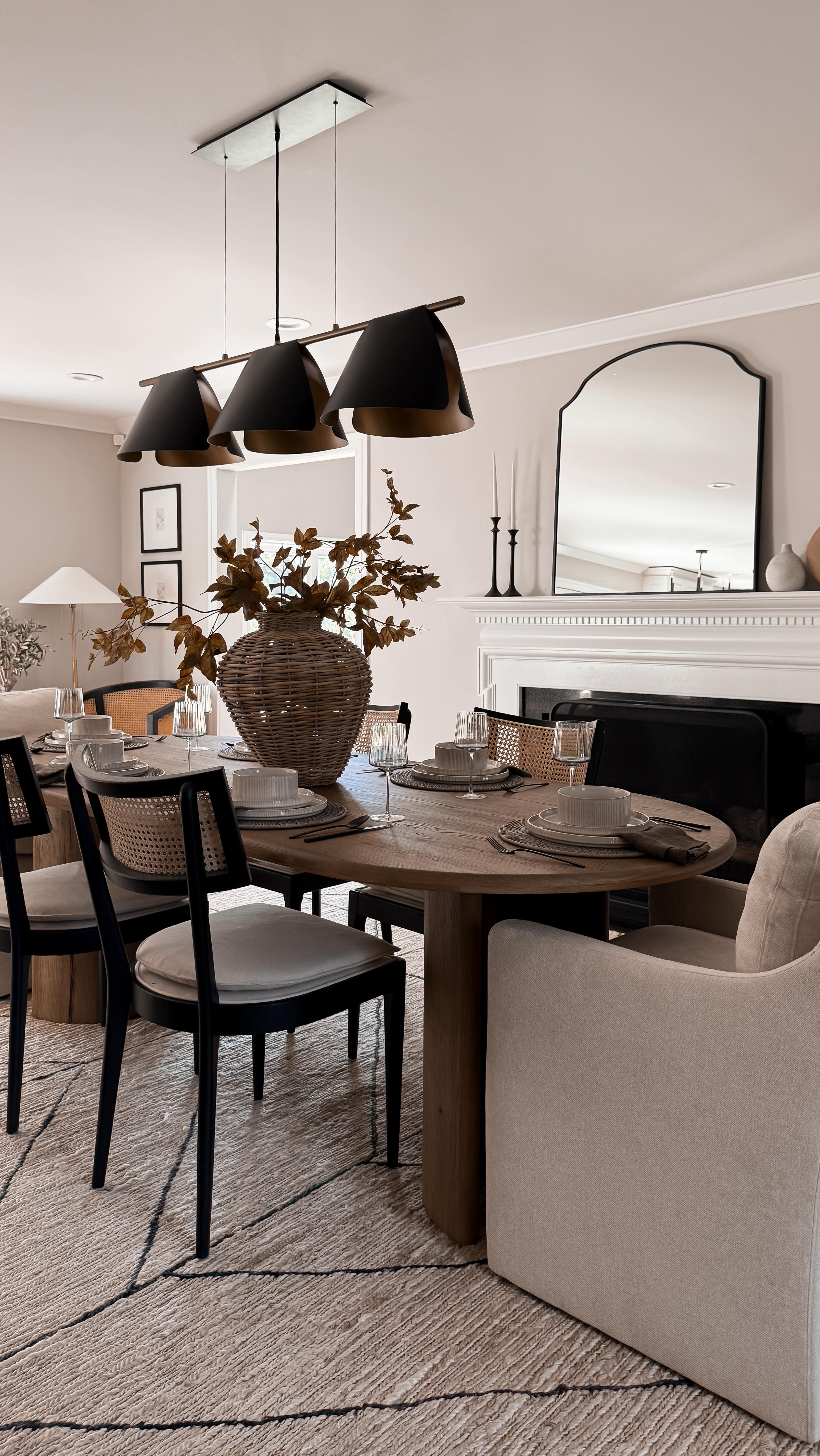 modern farmhouse dining room