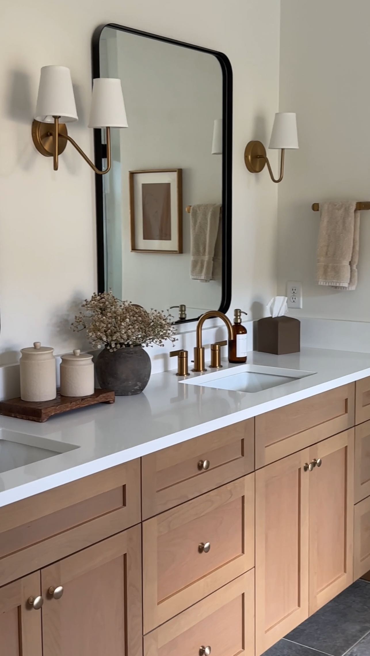 15 Stunning Bathroom Counter Decor Ideas (With Photos) To Upgrade Your Vanity Now 3 bathroom counter decor