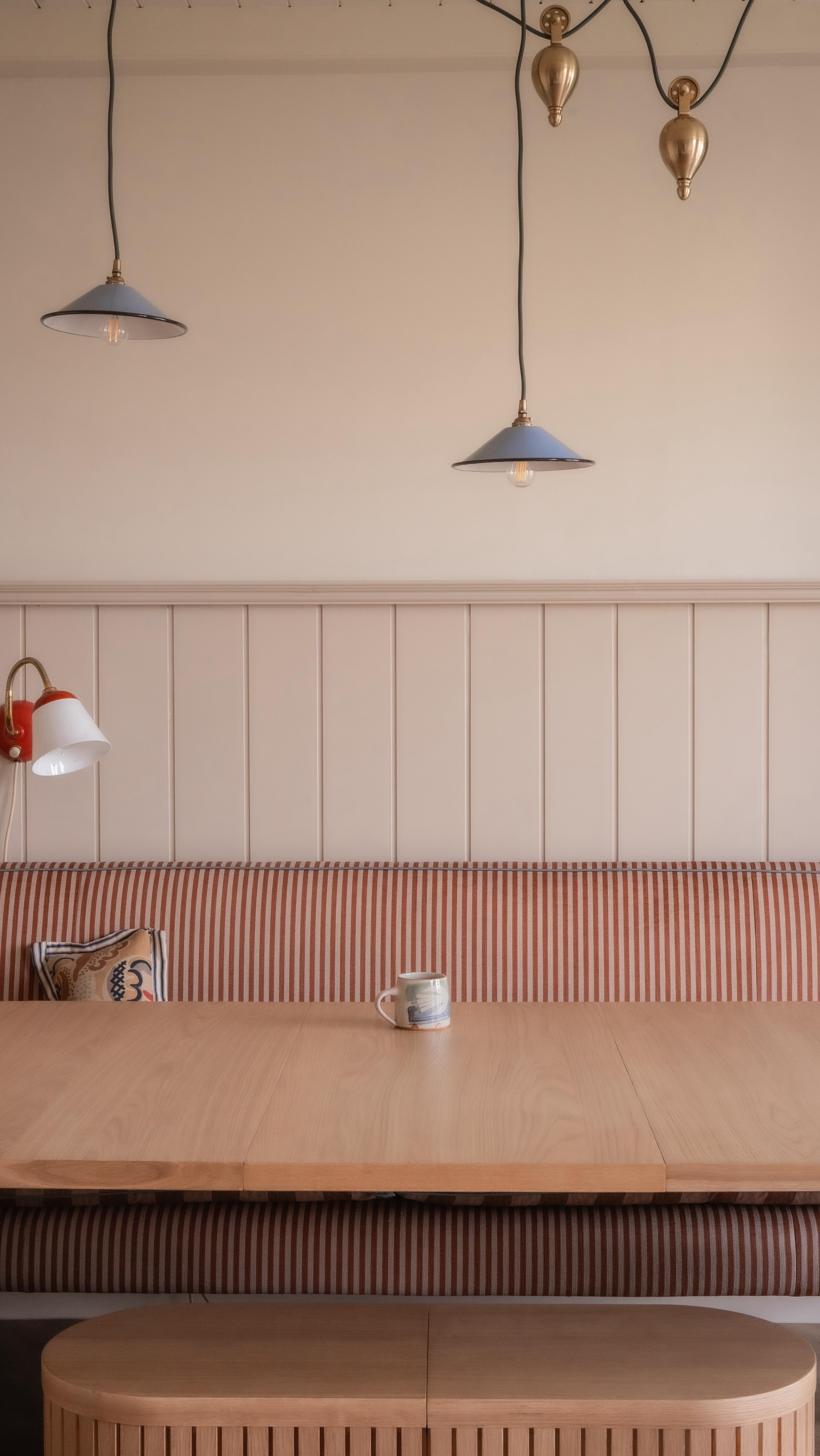 corner dining room ideas