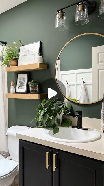 green bathroom decor
