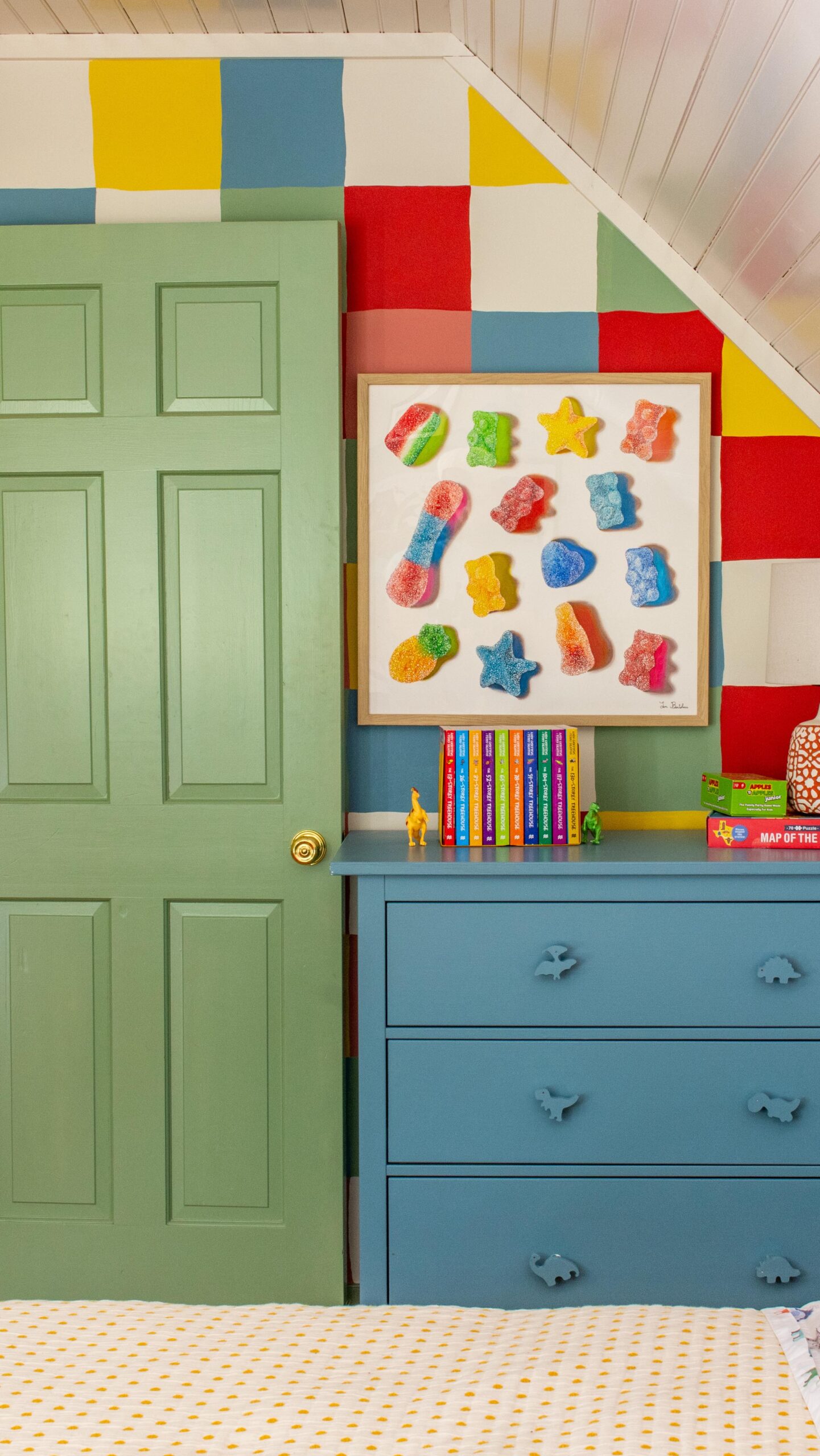 15 Colorful Kids Room Ideas In 15 Images For A Fun, Stylish Space 4 colorful kids room