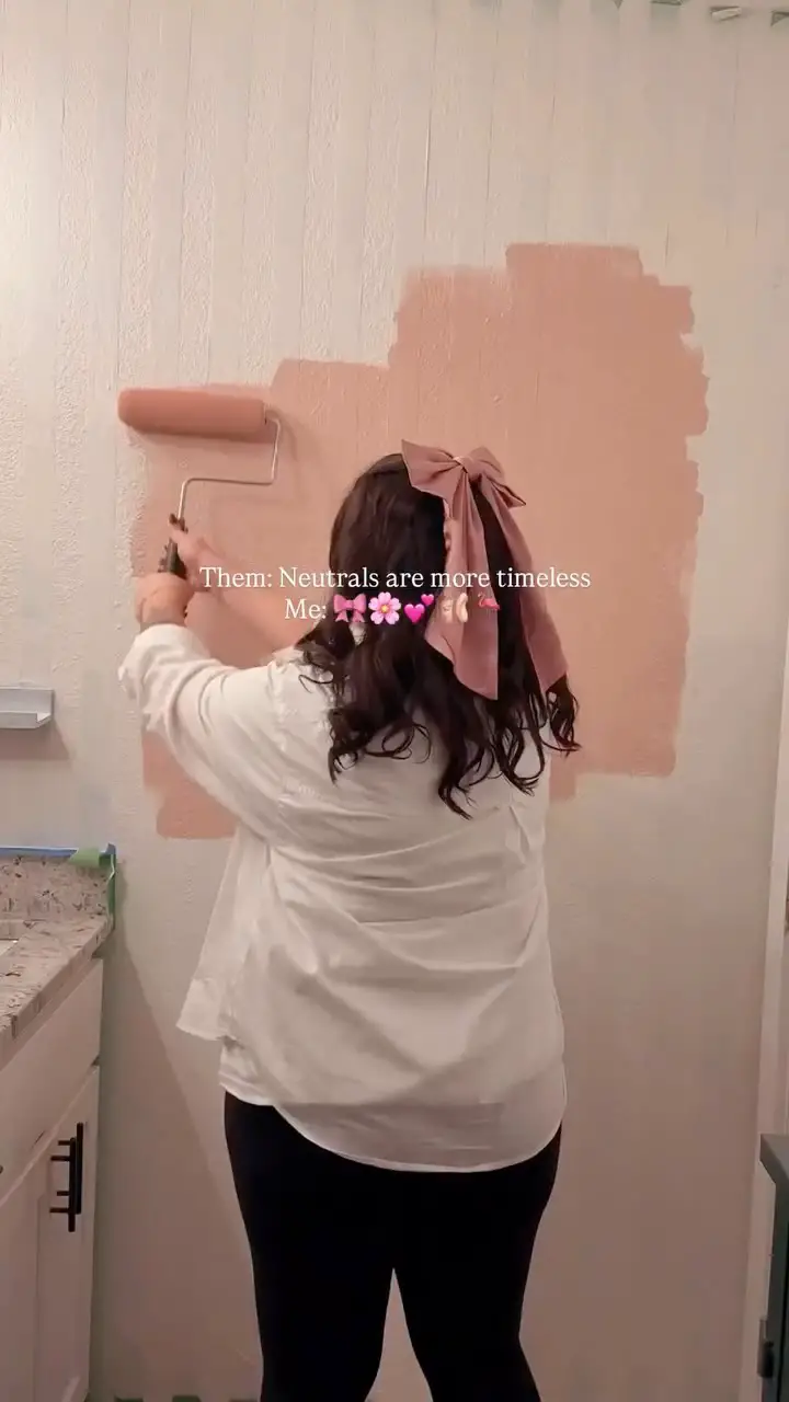 pink bathroom decor