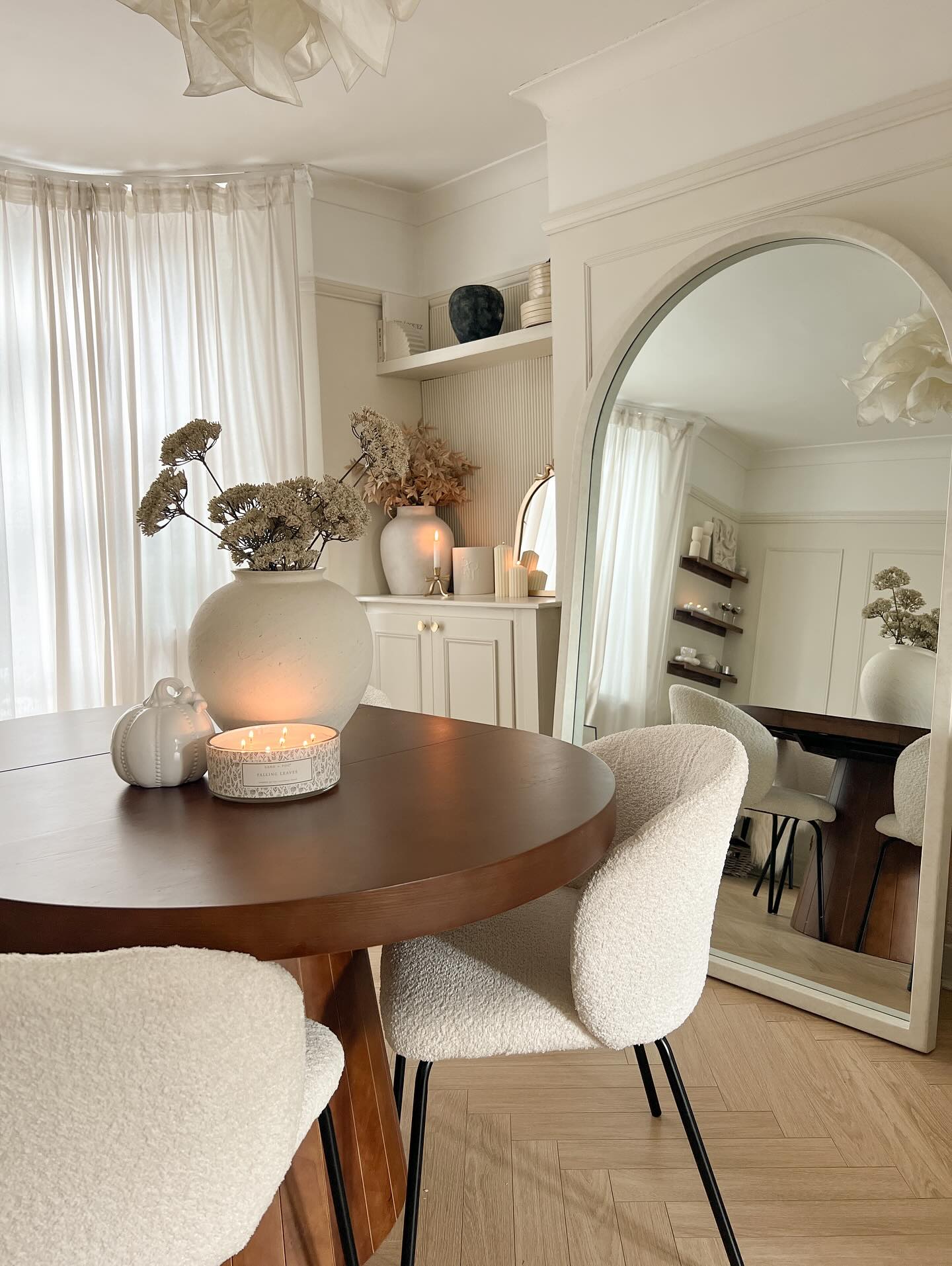 mirror in dining room