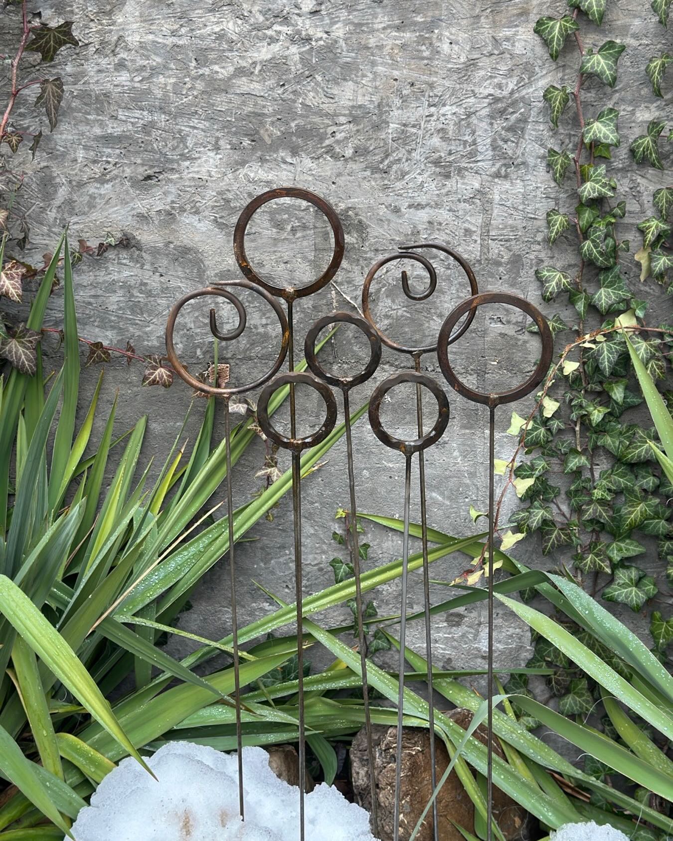 rustic garden decor