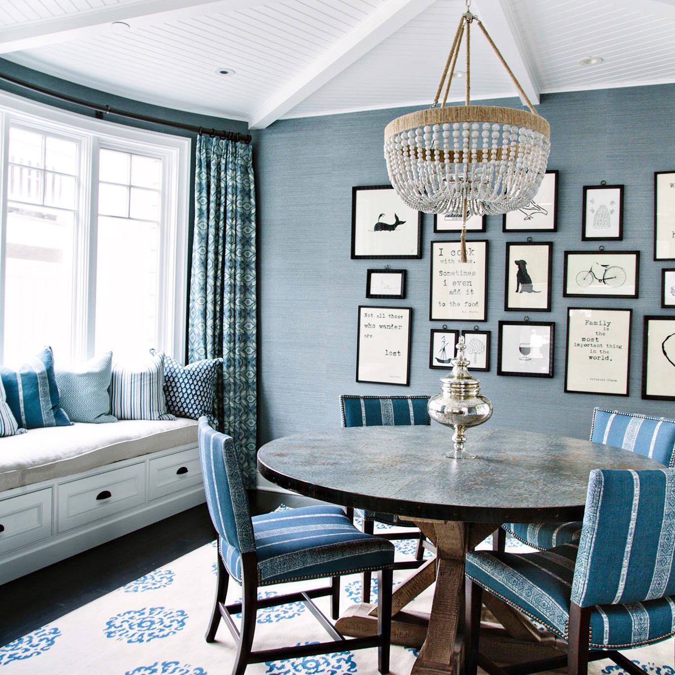 kid friendly dining room