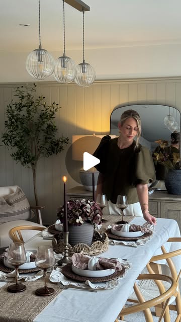seasonal dining room decor