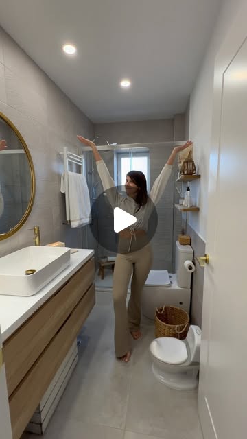 18 Fresh Bathroom Scent Ideas (With 18 Inspiring Images For A Spa-Like Vibe) 4 bathroom scent ideas
