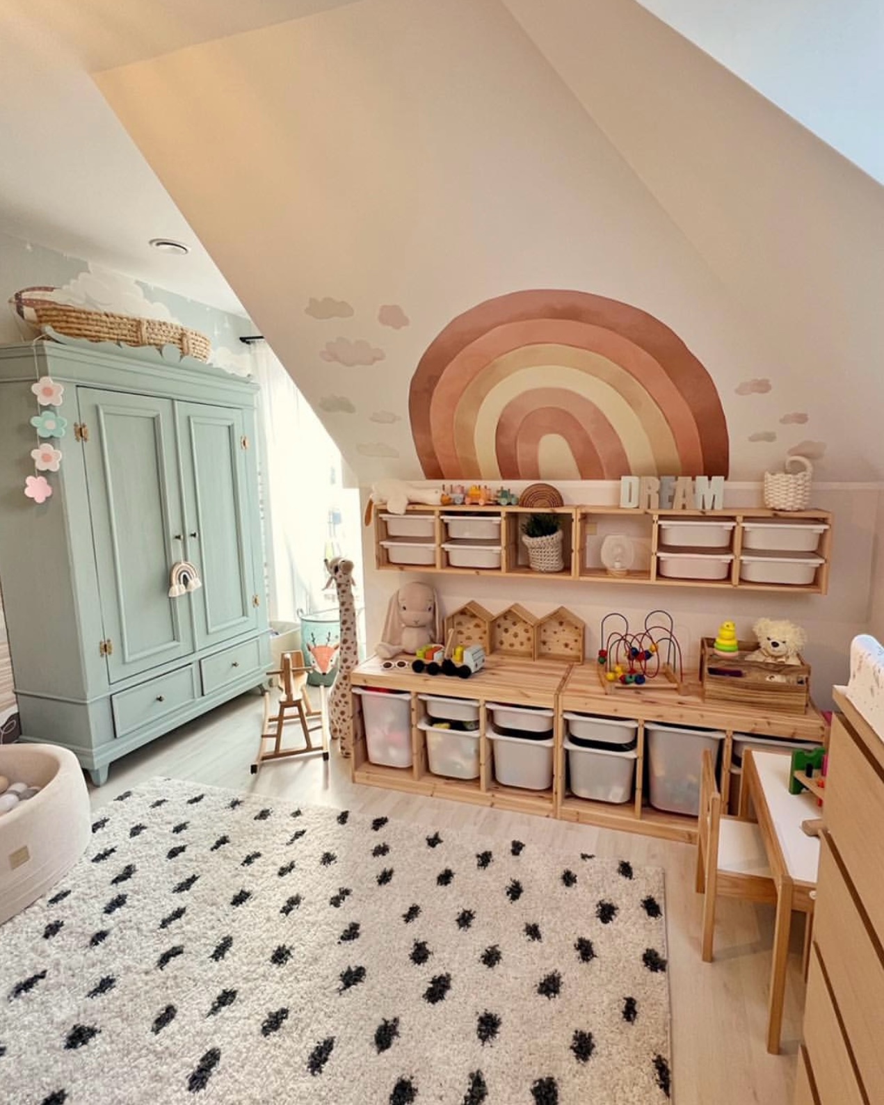 boho kids room
