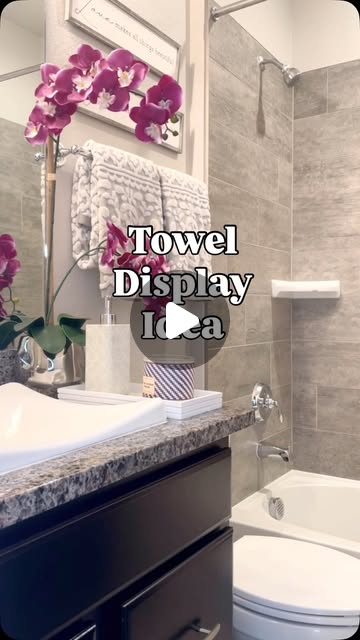 bathroom towel decor