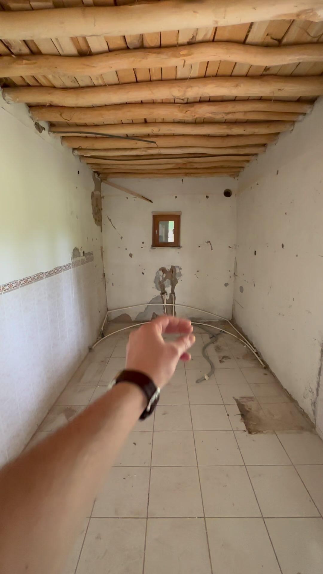 apartment before and after