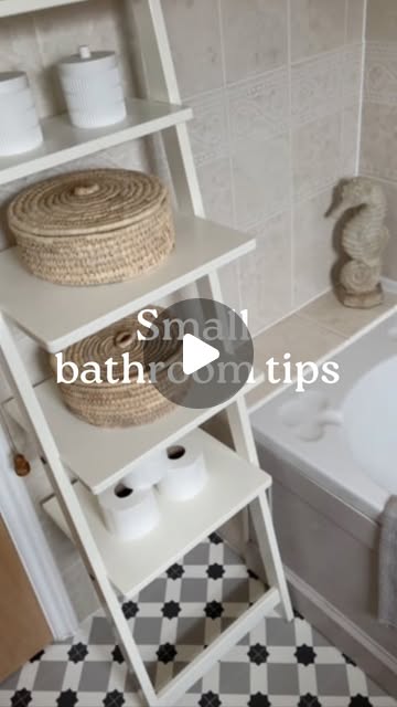 small bathroom organization