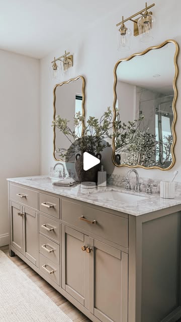 bathroom vanity decor