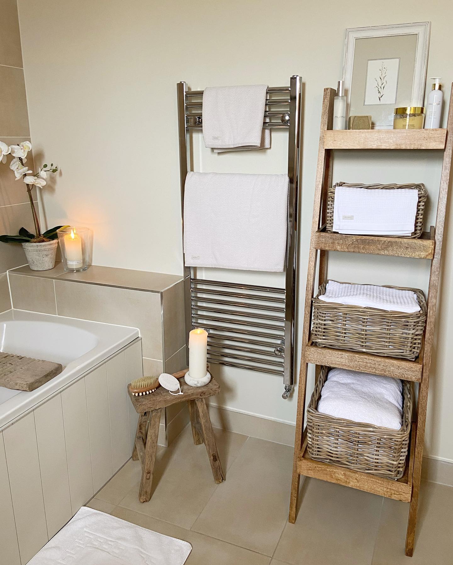 bathroom ladder shelf styling