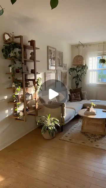 dining room plant decor