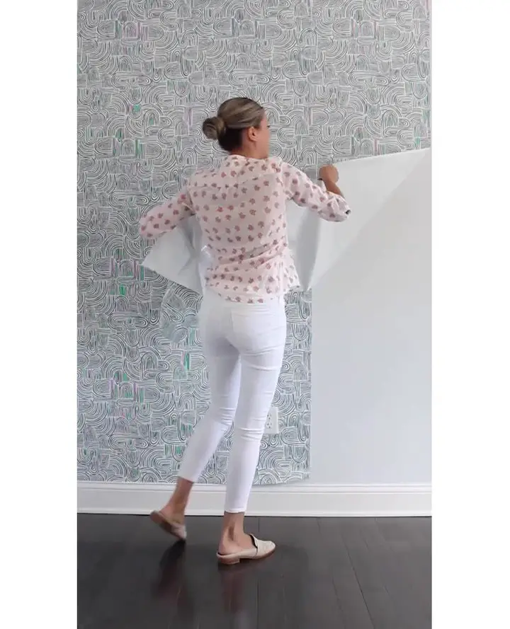 19 Genius Removable Wallpaper Apartment Ideas (With 19 Inspiring Images) 1 removable wallpaper apartment