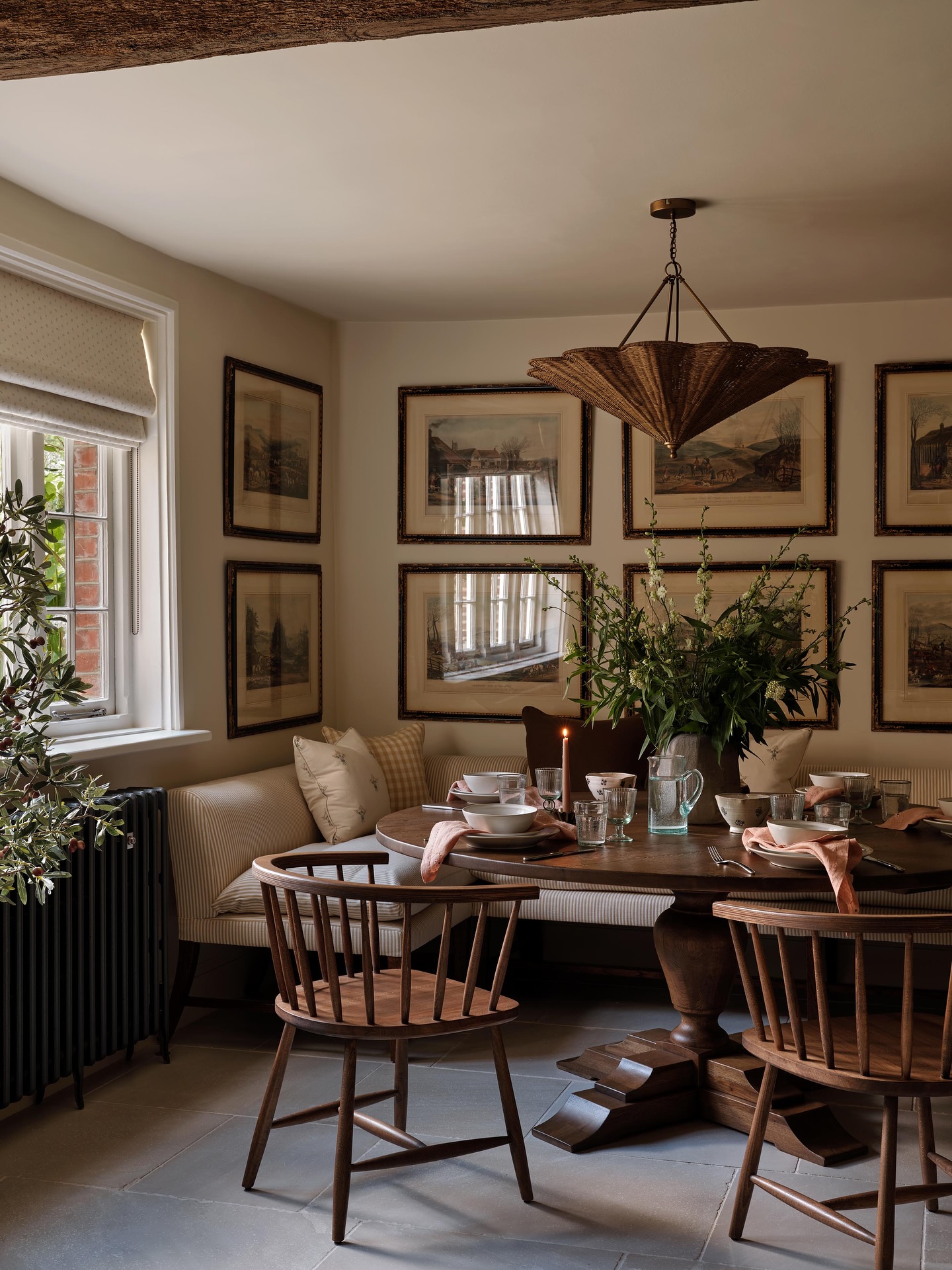 18 Stunning Country Style Dining Room Ideas To Warm Up Your Home 7 country style dining room