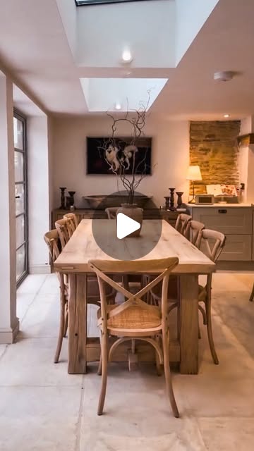 modern farmhouse dining room