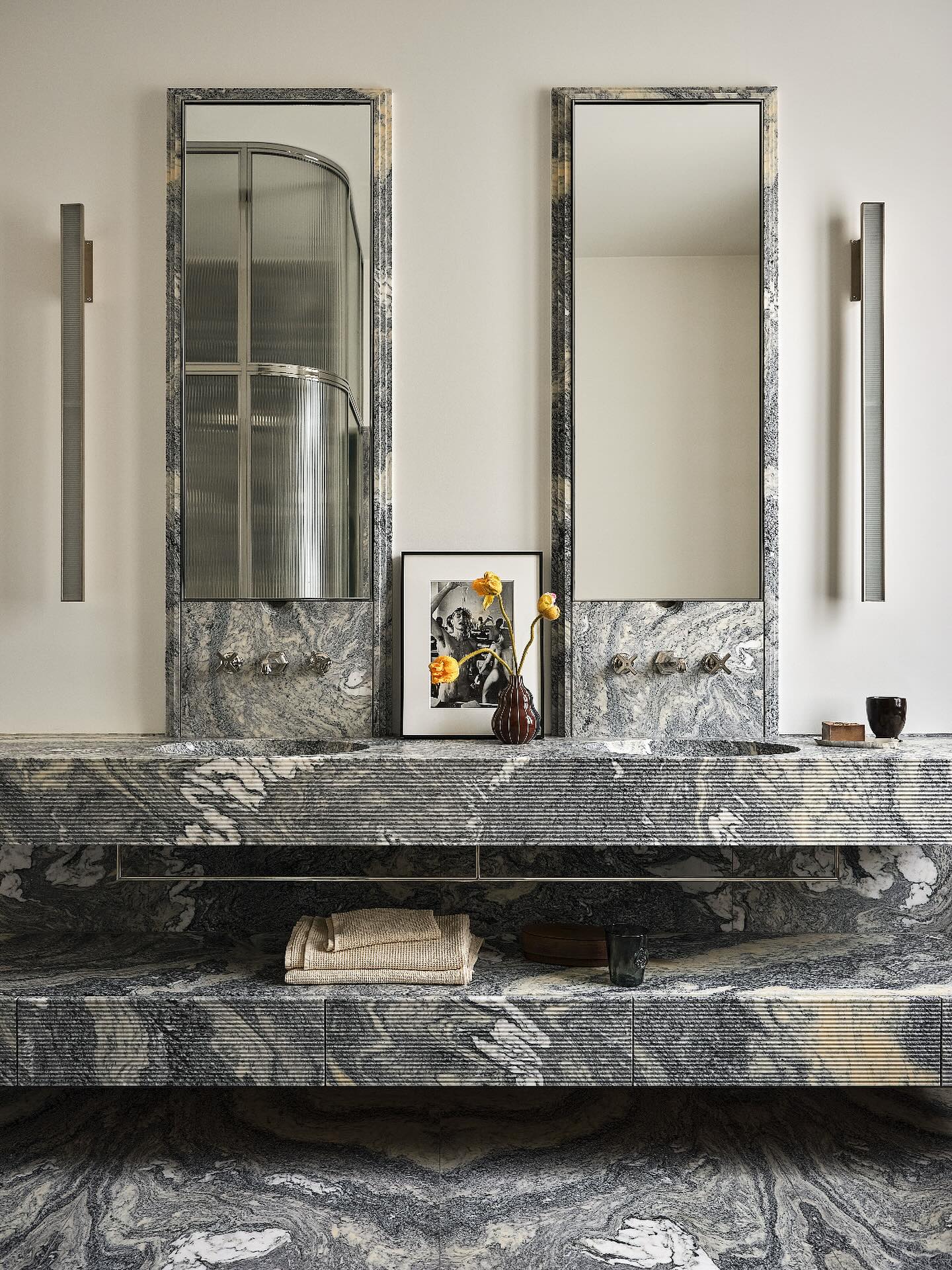 marble bathroom decor