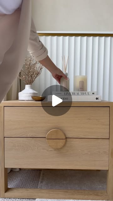 bedside table decor