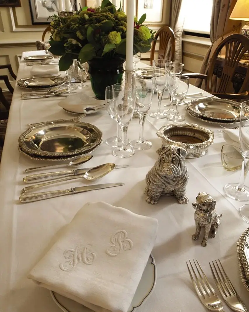 thanksgiving dining room table