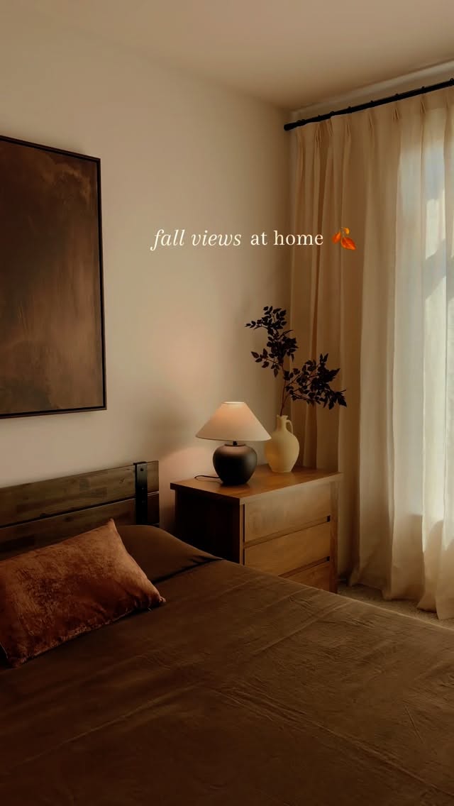 fall apartment decor