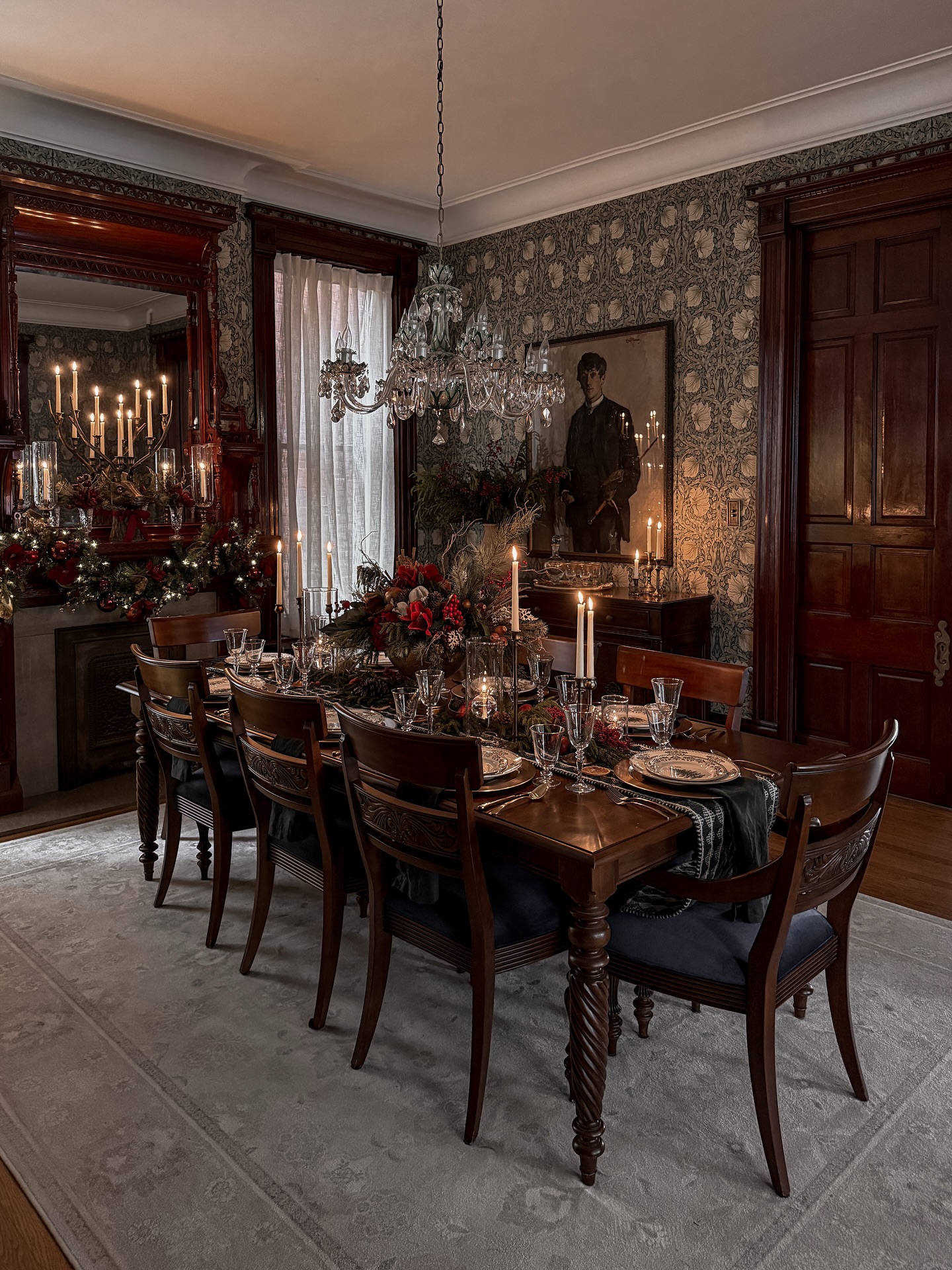 christmas dining room decor